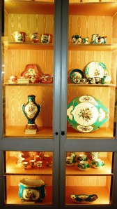 Porcelain (C) K. Hin