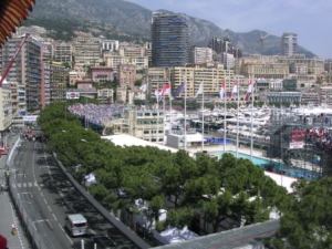 Vioew from a private balcony over the departure grid, 2009 Grand Prix