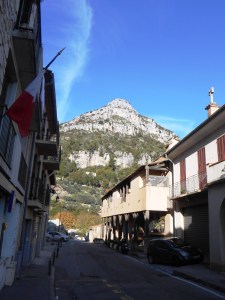 The village of Saint Jeannet dominated by its Baou